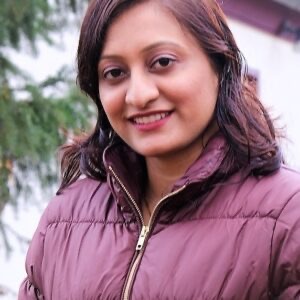 Heena Pahwa, Healthieyoo author